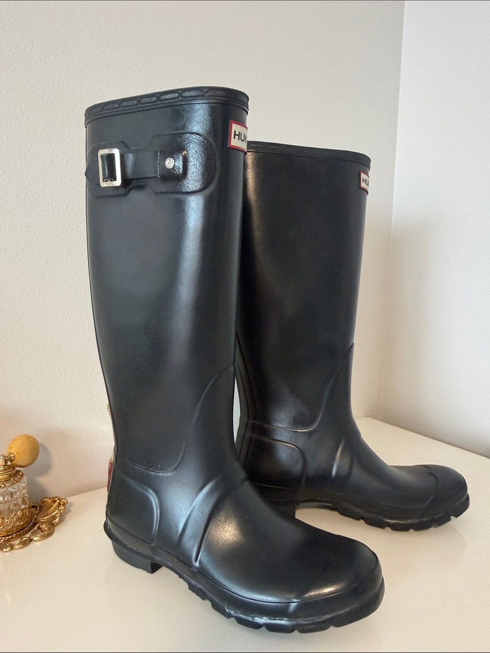 Hunter Tall Rain Boots ☔️ - Picture 3 of 7